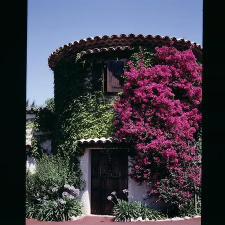 Castel Garoupe Hotel 3*