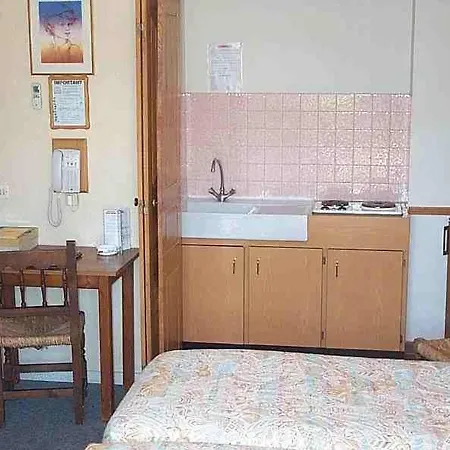 Hotel Castel Garoupe 3*