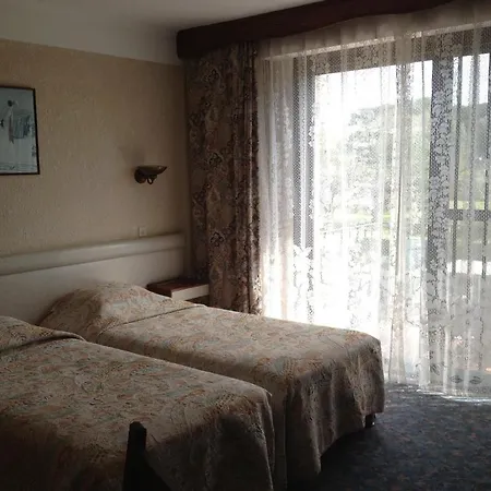 Castel Garoupe 3*