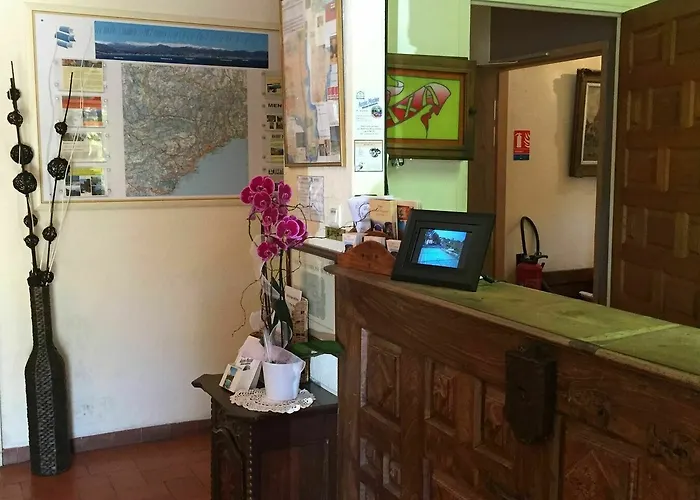 Castel Garoupe فندق أنتيب